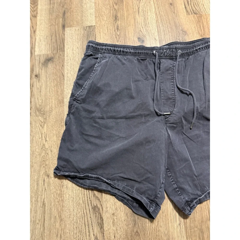 American Eagle Shorts Mens Large Gray Adult Drawstring Casual Excellent
